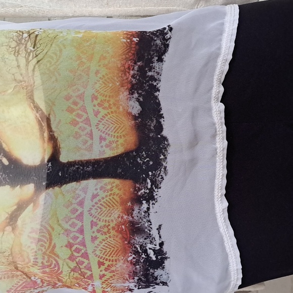 Daytrip By Buckle Long Sleeve Top. Size Small NWT - Picture 4 of 10